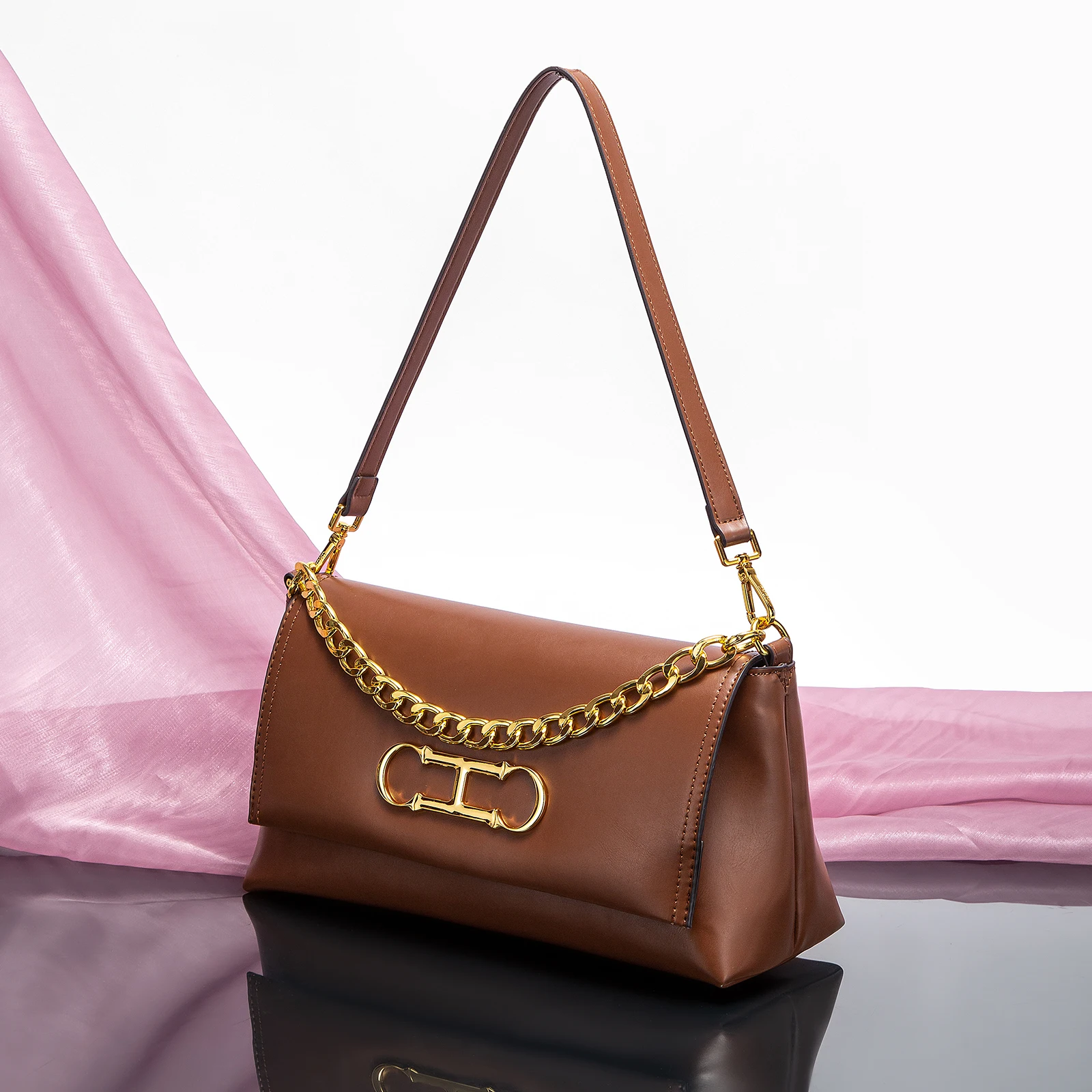 Pure Simple Classic Retro Squa - Women Bags Coach 리뷰 및 가격