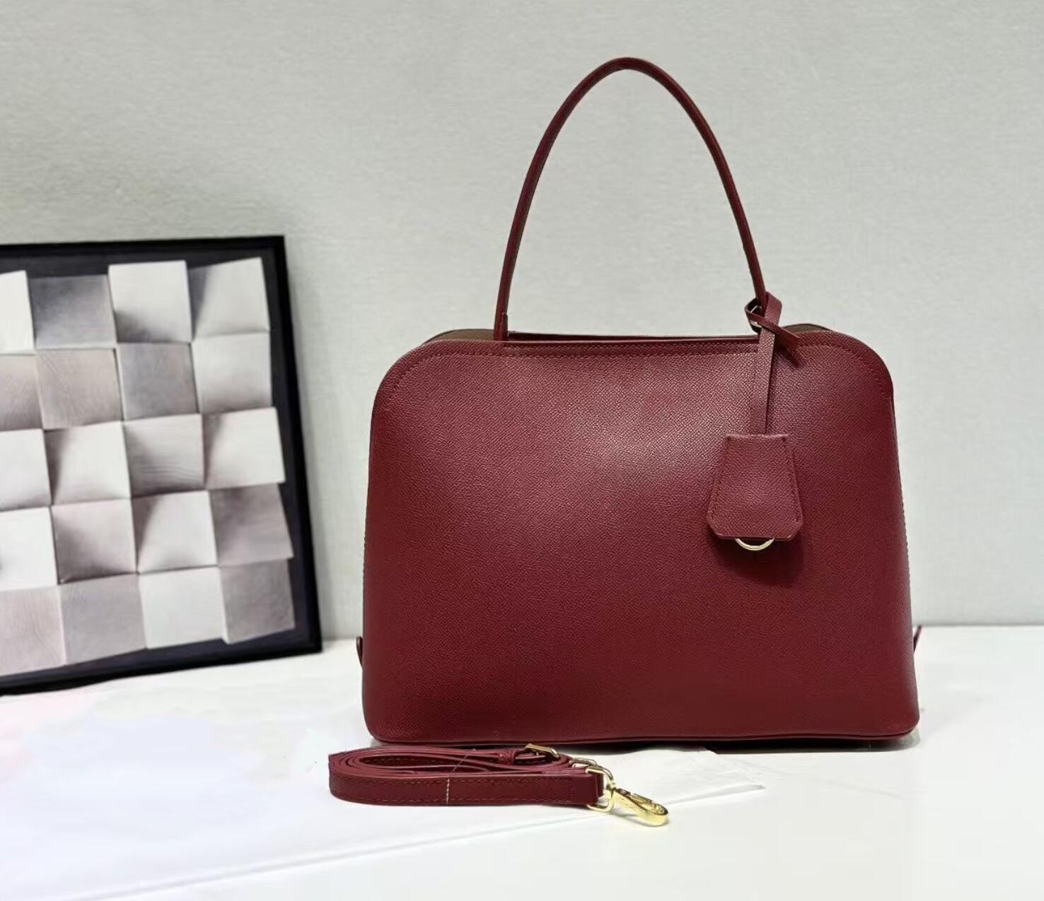High-quality Blush Pink Saffia - Women Bags Prada 리뷰 및 가격