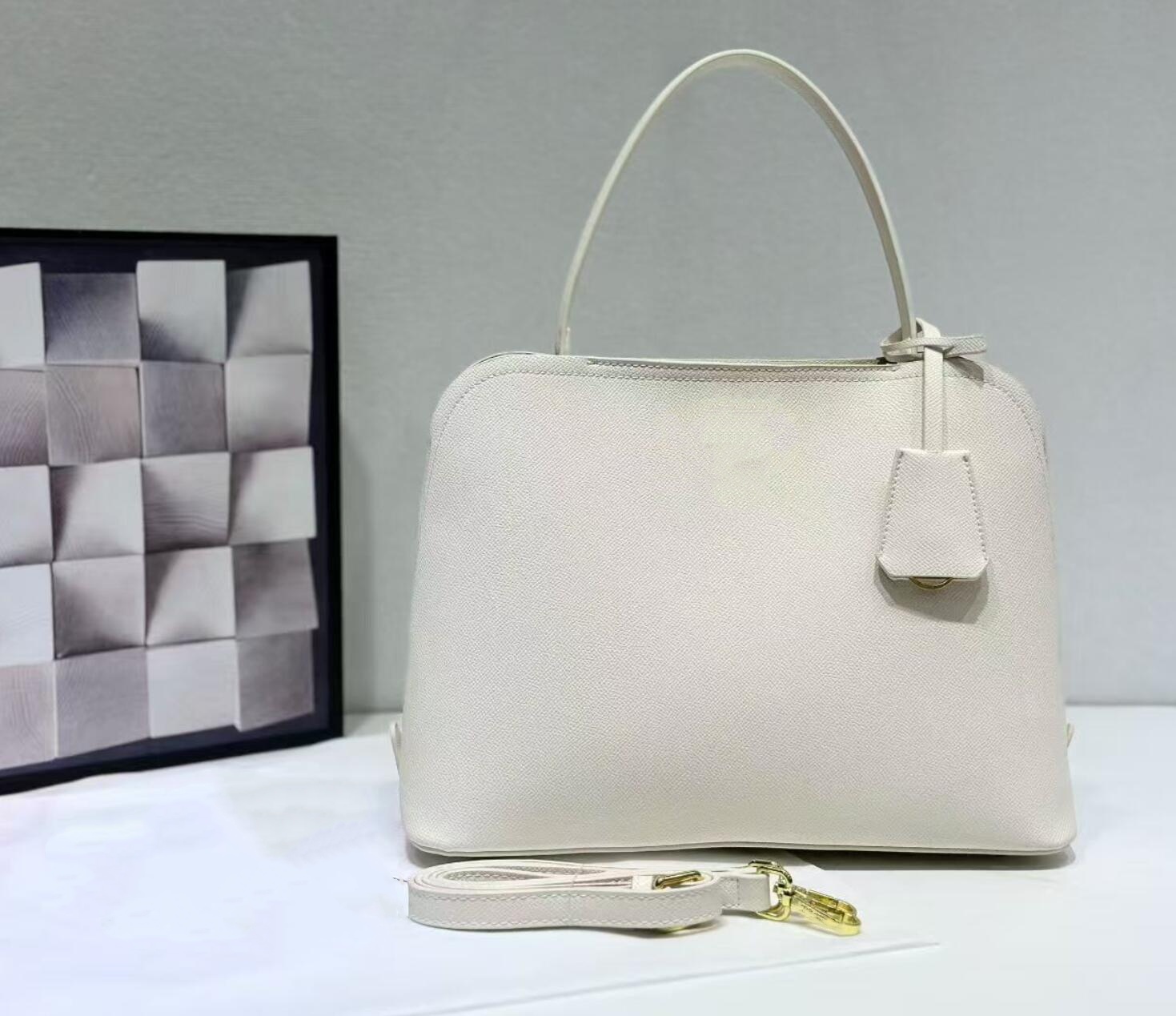 High-quality Blush Pink Saffia - Women Bags Prada 리뷰 및 가격