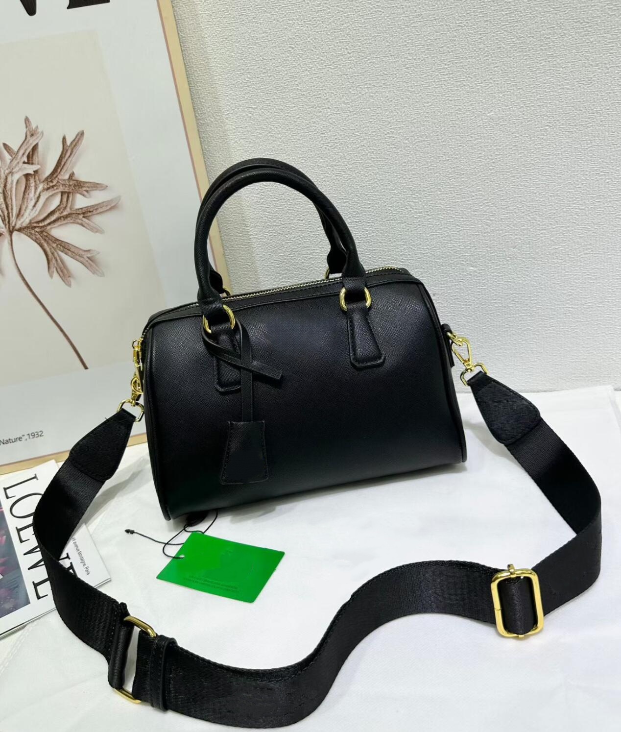 2026 New Solid Blush Pink Saff - Women Bags Prada 리뷰 및 가격